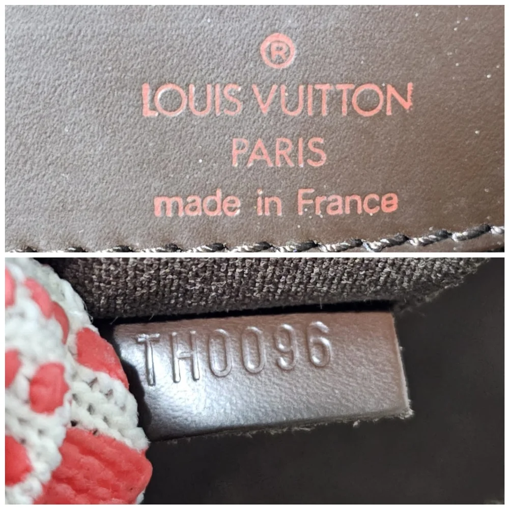 LOUIS VUITTON Damier Ebene Naviglio Messenger Bag
